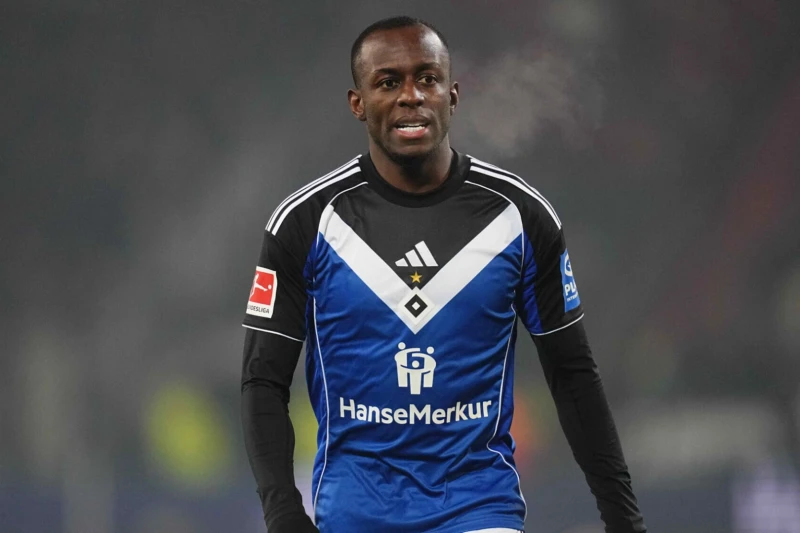 Yan-Lük Dompe sərxoş vəziyyətdə avtomobil sürdüyünə görə Hamburq tərəfindən cəzalandırılıb