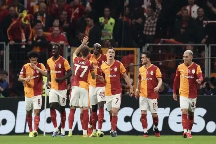Qalatasaray Yuventusu 5:2 hesabı ilə məğlub etdi