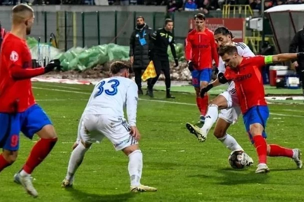 Qarabağın rəqibi qələbə qazandı