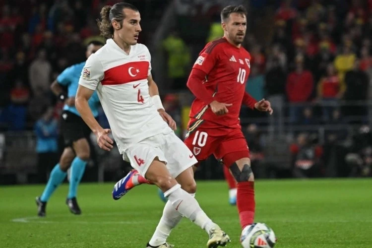 Fənərbaxçanın futbolçusu Türkiyə millisindən kənarlaşdırıldı