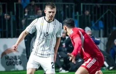 Neftçi Kristian Kostinlə yolları ayırır