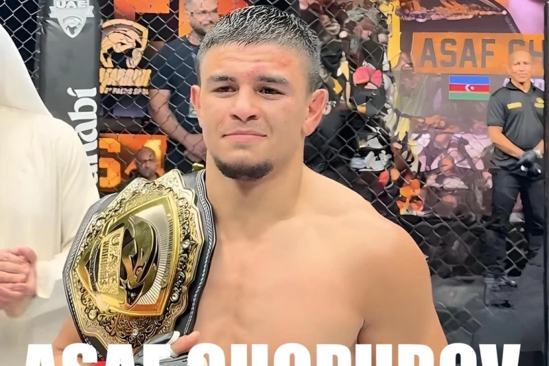 Асеф Чопуров стал чемпионом, победив Демарта Пена на UAEWarriors 64