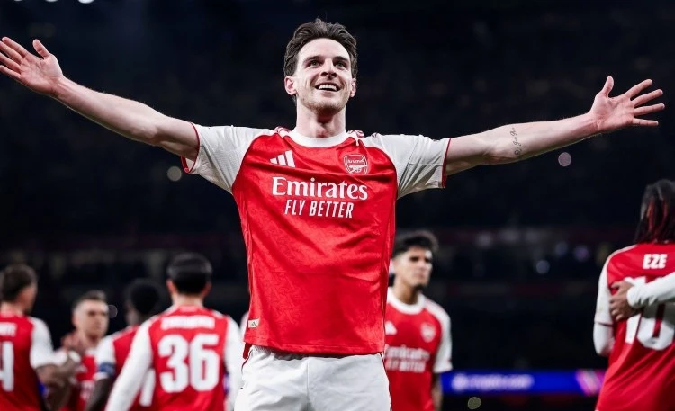 Arsenal Declan Rice ile Sözleşmesini Uzatıyor