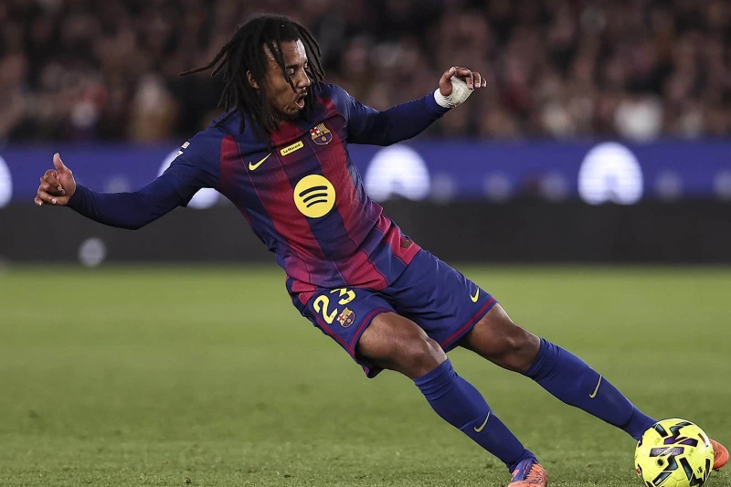 Barcelona is ready to sell Kounde for 60-80 million euros