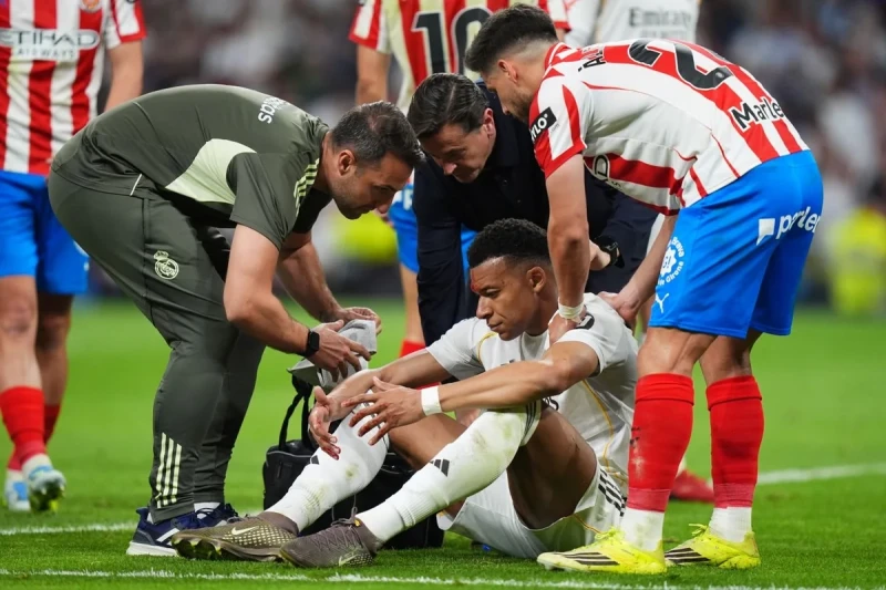 Mbappe zədə səbəbindən Realın məşqində iştirak etməyib
