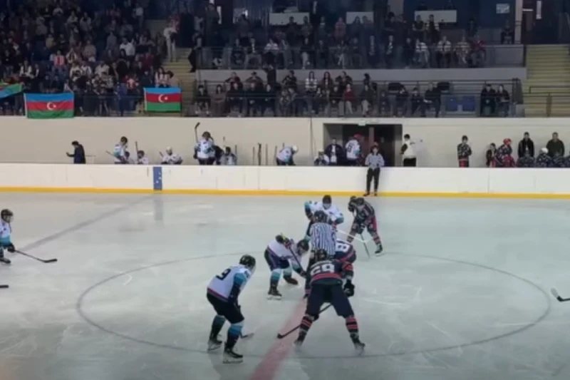 Baku Flames Batumi'de Batumi Sharks'a 13-4 üstünlük qazandı