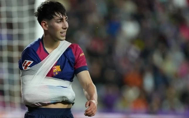 Serious injury in his debut game for Barcelona