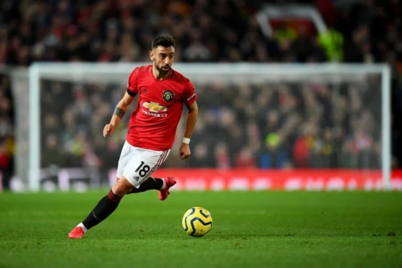 Bruno Fernandes yeni pozisyonu, takım arkadaşları ve Ruben Amorim hakkında konuştu
