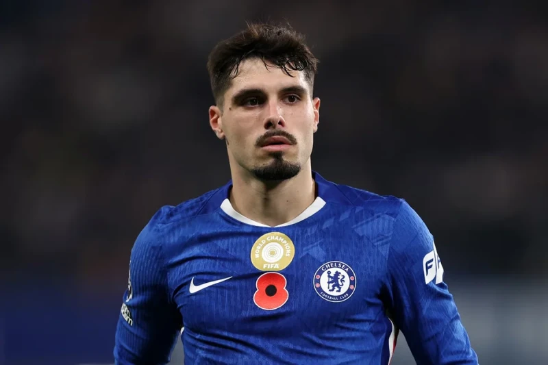 UEFA Pedru Netuya PSJ ilə oyunda baş verən insidentə görə intizam işi açıb