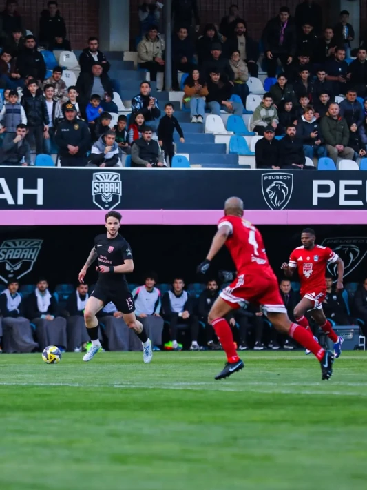 Sabah Zirə ilə heç-heçə oynadı