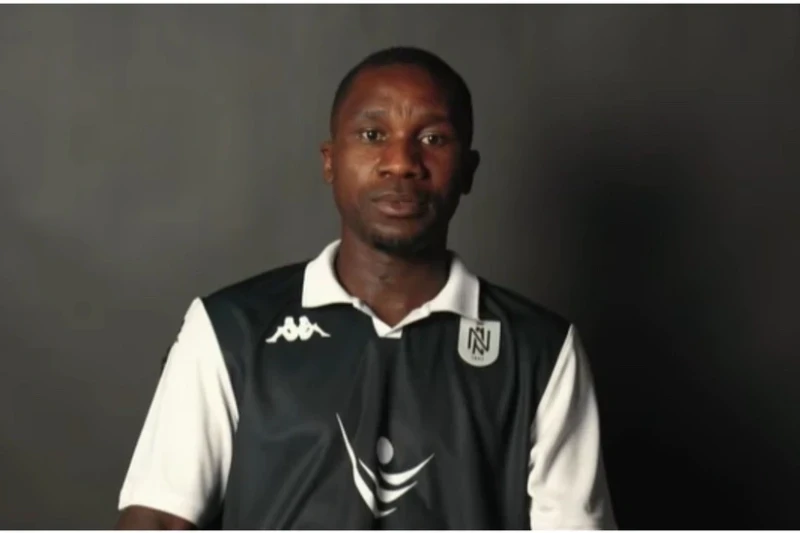 Ifeanyi Matthew signed a contract with Neftchi