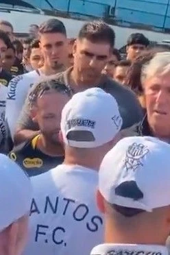 Santos fans attack team's training base due to poor results
