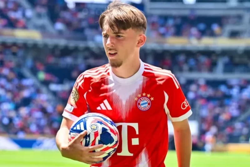 Bavariya Lennart Karl ilə müqaviləni uzadır