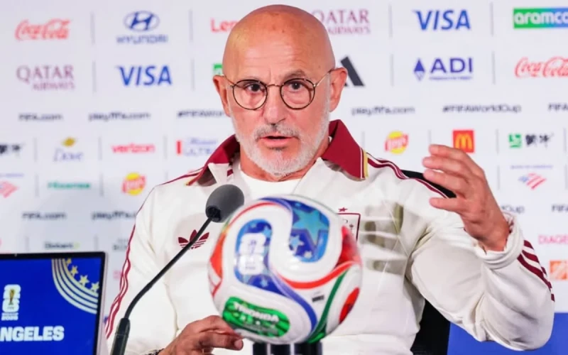 Luis de la Fuente dünya çempionluğunu qazanan ən yaşlı mütəxəssis olub