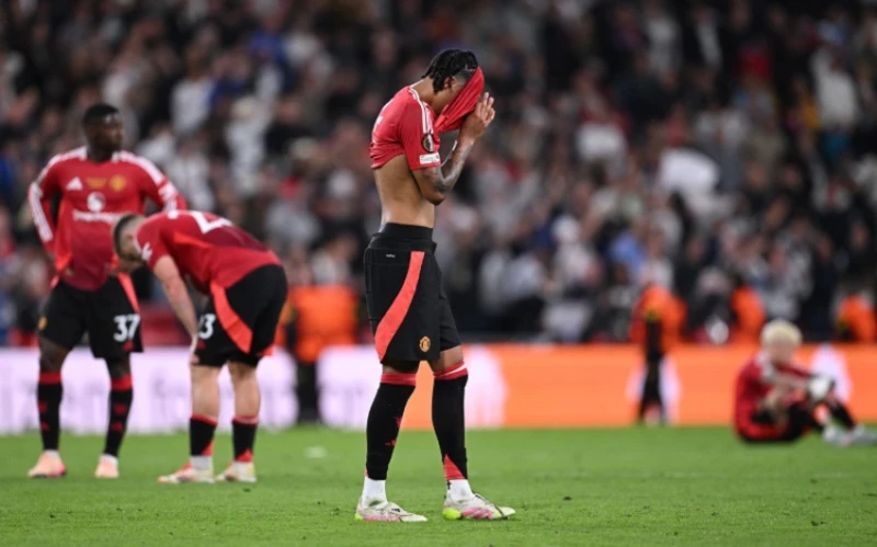 Manchester United tarihinde en kötü sonuçlarından birini daha tekrarladı