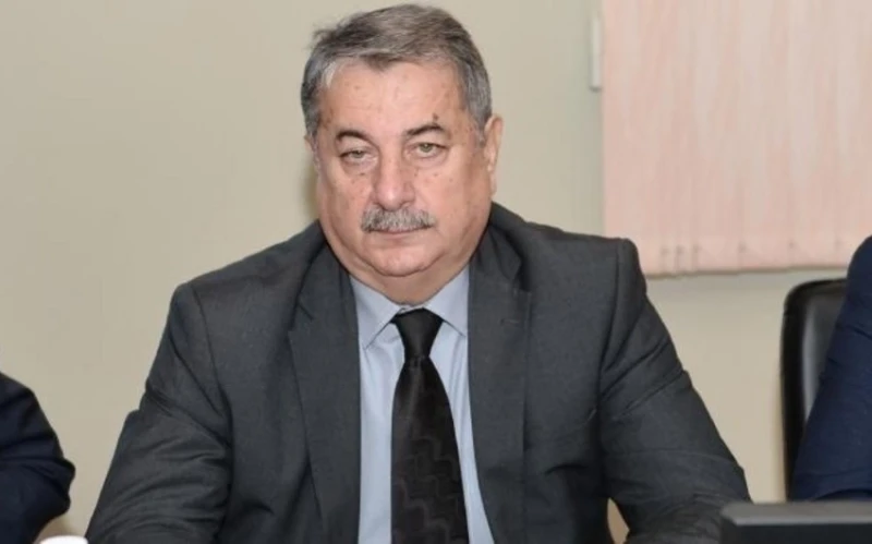 Vaqif Sadıqov: Neftçidə birdən-birə böyük dəyişiklik gözləmək düzgün deyil