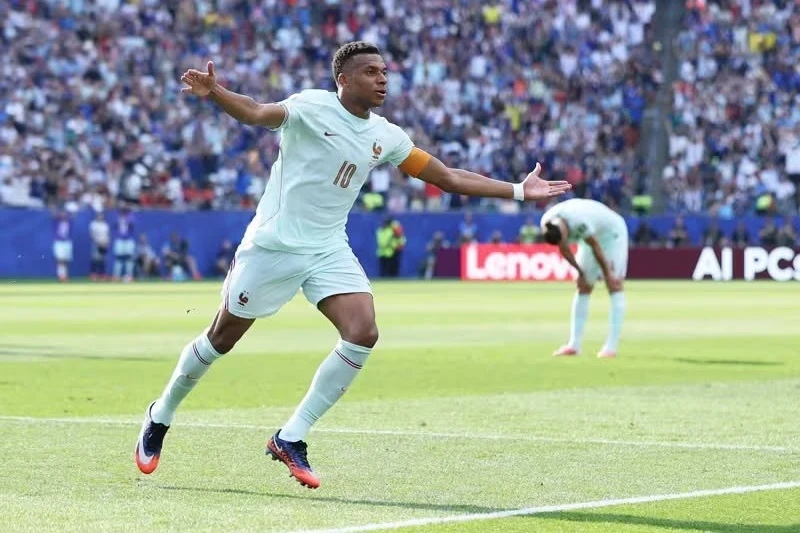 Kilian Mbappe dünya çempionatında ən çox qələbə qolunu vuraraq rekord qırır
