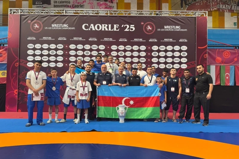 U-15 Yunan-Roma Güləşi üzrə Millimiz Avropa Çempionu Oldu