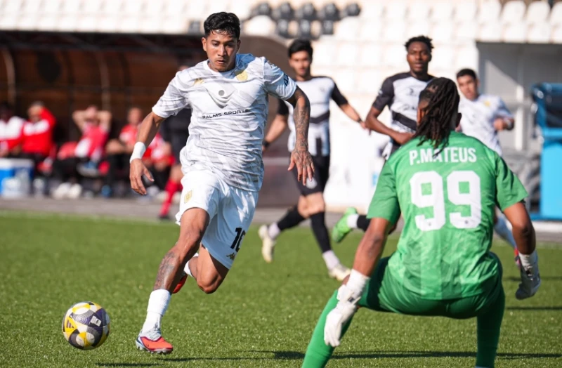 Fredi Varqas “Neftçi”yə transfer olub
