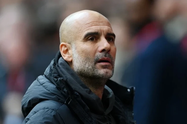 Guardiola'nın bıyığı sosyal medyada tartışmalara neden oldu