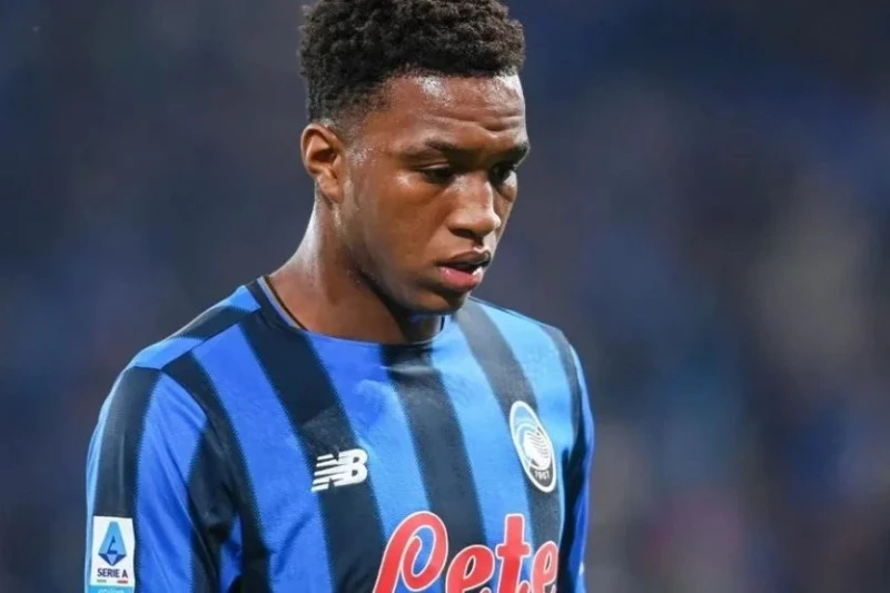 Chelsea could offer 60 million euros for 17-year-old Serie A defender Ahanor;