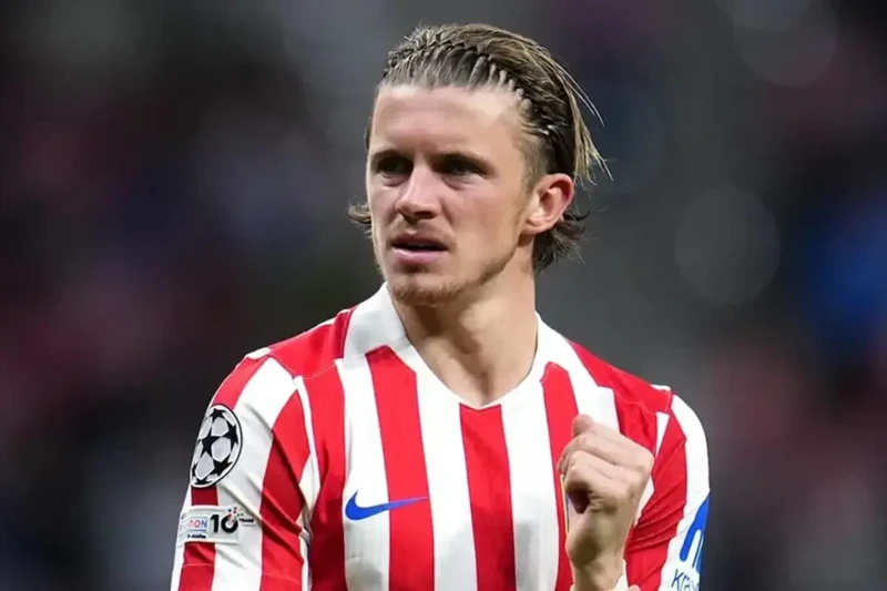 Tottenhem Konor Qallaheri transfer etməyə yaxındır