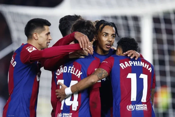 Hansi Flick Barcelonada Teknik Direktörlük Görevine Devam Ediyor mu?