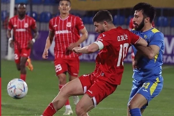 “Araz-Naxçıvan” lider mövqeyində