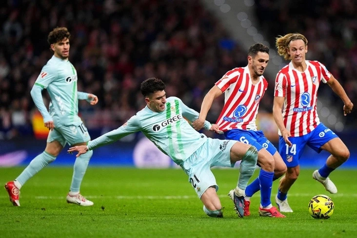 La Liqa: Atletikonun məğlubiyyəti, Bilbaonun qələbəsi, Jironanın heç-heçəsi və digər nəticələr