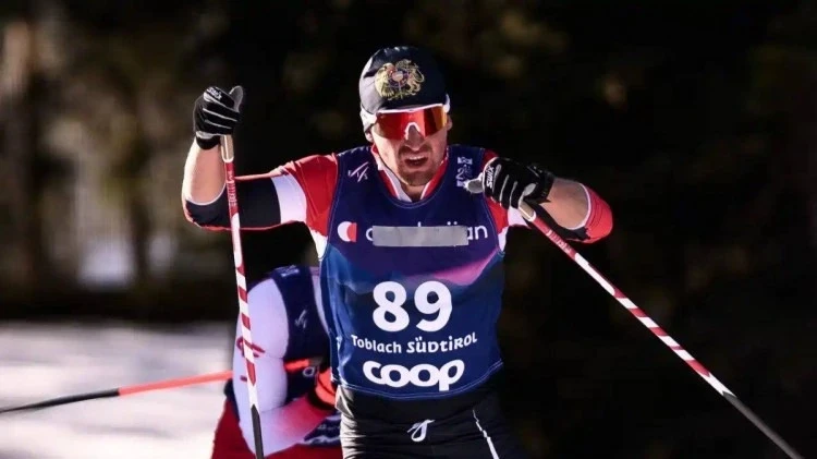 Erməni xizəkçiyə formasındakı Azərbaycan yazısını gizlətdiyi üçün cərimə tətbiq edilib