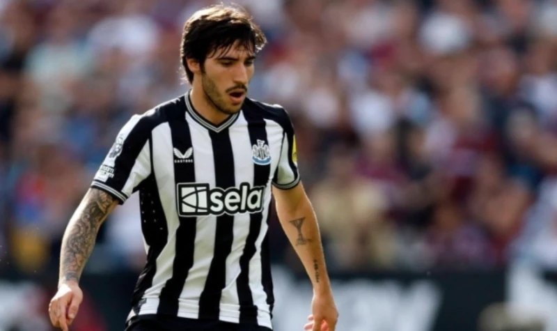 Tottenhem „Nyukasl“dan Sandro Tonalini transfer etməyə çalışır
