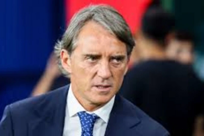 Roberto Mancini, Manchester United Teknik Direktörlüğü İçin Aday
