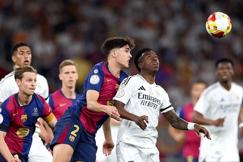 Son 3 matçda "Barselona", əvvəlki 4 oyunda "Real Madrid", ondan əvvəlki 3 qarşılaşmada isə yenidən "Barselona"