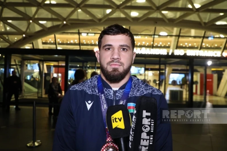 Həsrət Cəfərov: Güclü idmançı olmaq üçün öz üzərində həmişə işləməlisən