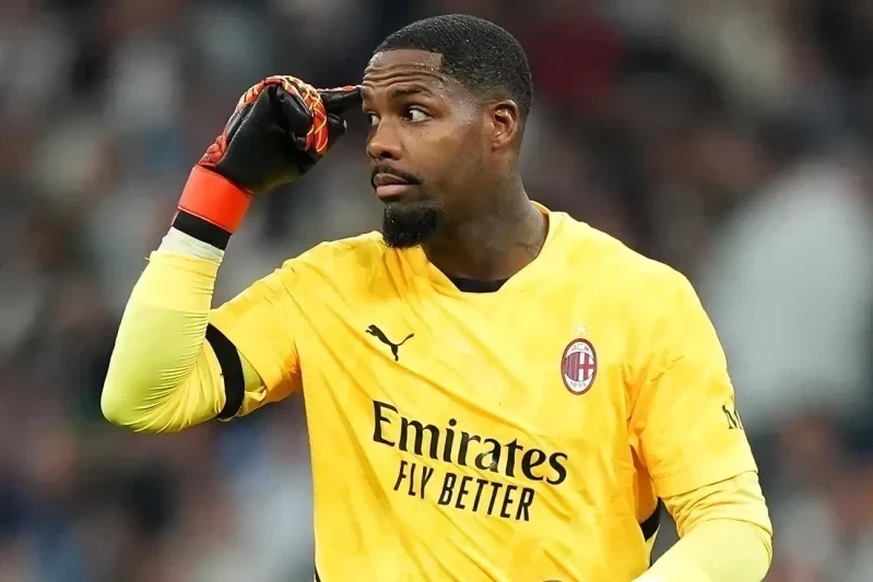 Chelsea ve Manchester United, Mike Maignan İçin Rekabete Başlıyor