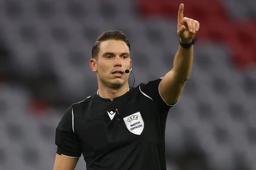 Sandro Şerer Qarabağın oyunlarını yaxşı tanıyan hakidir