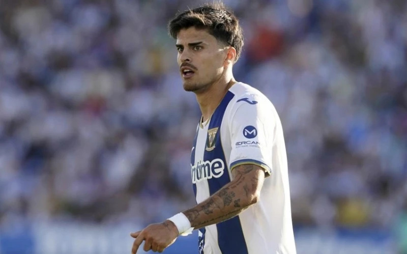 Juan Cruz, playing for Leganes, wants to take paternity leave to leave the club