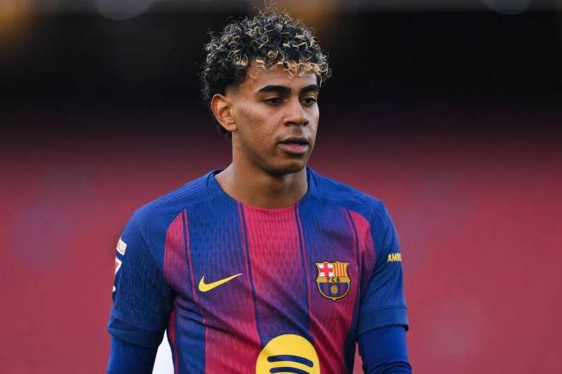 Лапорта: ПСЖ предложил 250 миллионов евро за Ламина Ямала, мы отказались;