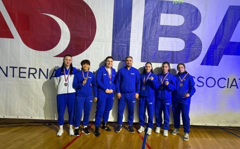 Azərbaycan boksçuları Serbiyada 6 medal qazanıb