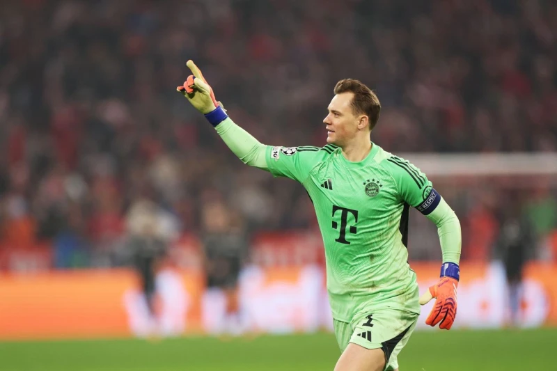 Manuel Neuer sakatlıktan sonra Bayern antrenmanlarına geri döndü