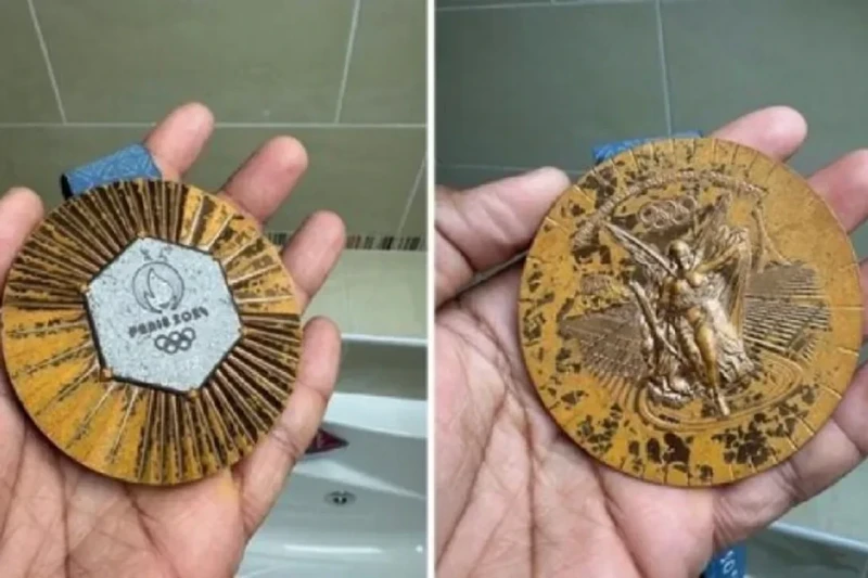 Worn medals of Azerbaijani athletes at Paris-2024 have been renewed