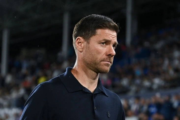 Xabi Alonso Realdan Gedərsə, Liverpula Keçə Bilər, Zidan Yenidən Reala Qayıda Bilər