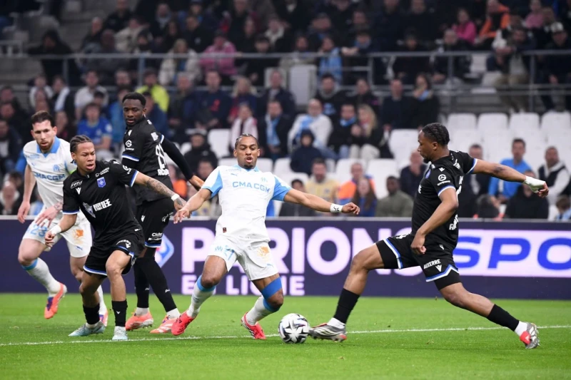 Marseille wins minimal victory over Auxerre