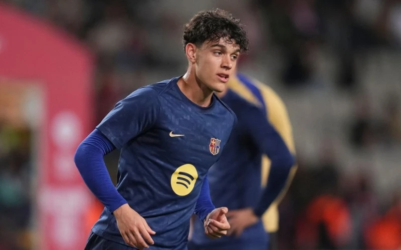 Héctor Fort, Aston Villa'nın radarında