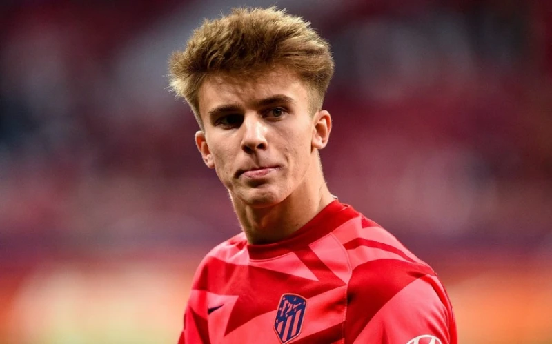 İspaniya təmsilçisinin 21 yaşlı futbolçusu iki top-klubun maraq dairəsinə düşüb