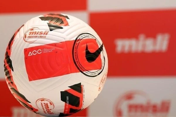 Пять футболистов пропустят матчи Misli Premier League из-за дисквалификации