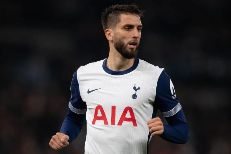 Tottenham Extends Rodrigo Bentancur's Contract