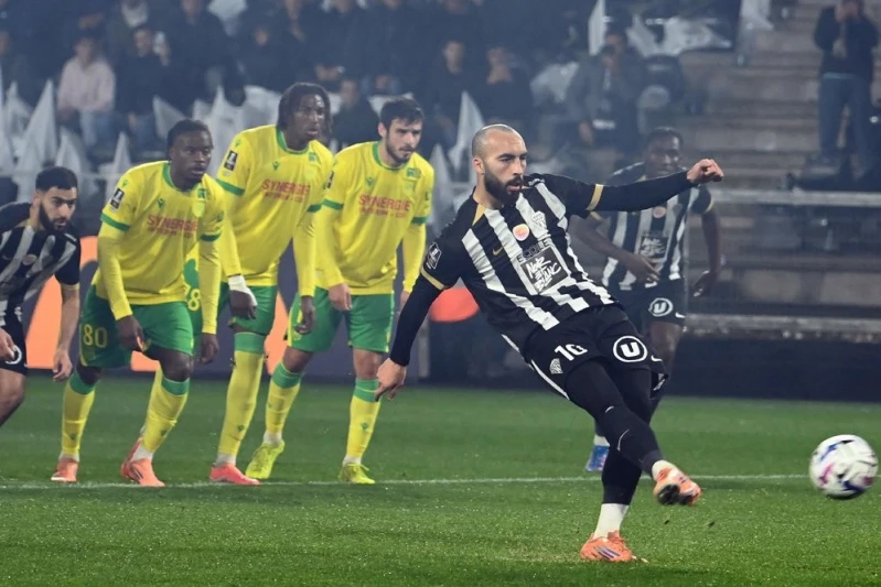 Anje yeni məşqçi ilə ilk oyununda Nantı darmadağın etdi