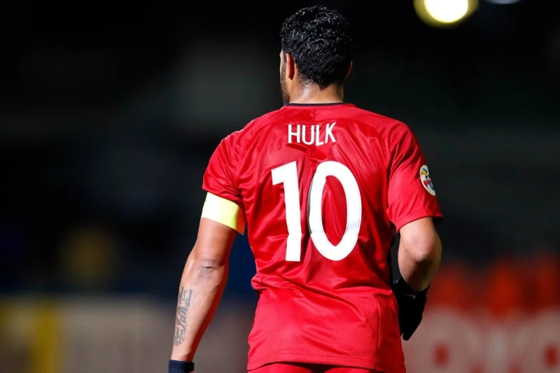 Halk Fluminense ilə müqavilə imzaladı