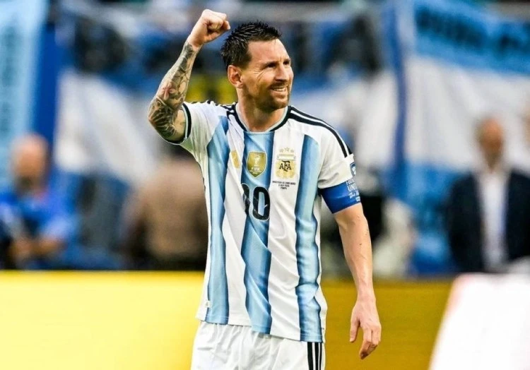 Messi Argentina milli komandası ilə karyerasını başa vurdu - RƏSMİ